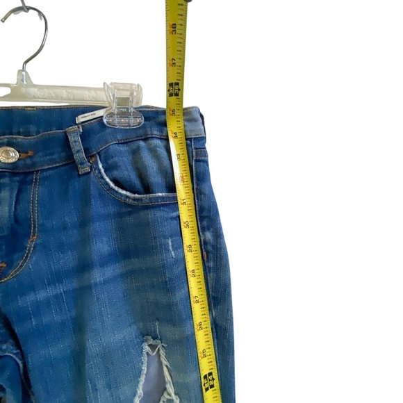 Zara Ripped Raw Stretchy Medium Rise Relaxed Straight Leg Distressed Jeans SZ 26 - Picture 8 of 10